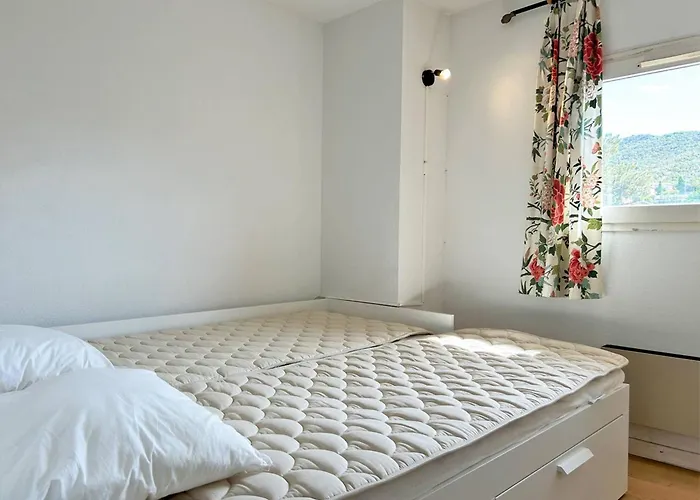 Duplex 100m Plage, Terrasse, Parking, 4 Couchages - - Fr-1-251-533 Apartment Le Lavandou